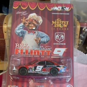 Nascar Bill Elliott #9 Red and Black Dodge Die-Cast Car. Adult Collectible